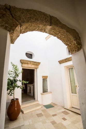 Corte Di Bonifacio Typical Bed And Breakfast