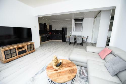 Apartamento Le Happy - �pinal Centre