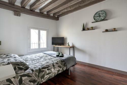 Apartamento Iloc Appartement �tampes