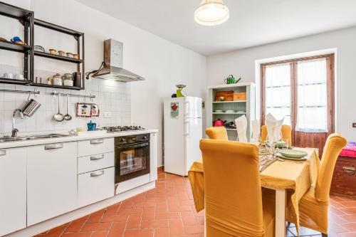 Mir� Apartment In The Countryside