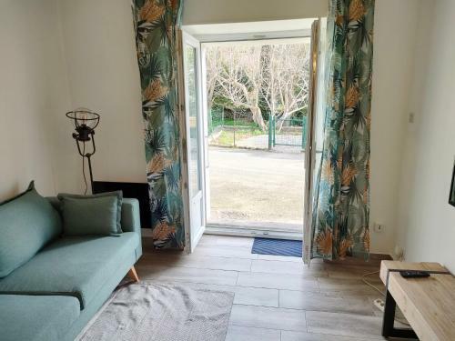 G�te Maison De Village 4 Personnes 3 Lits