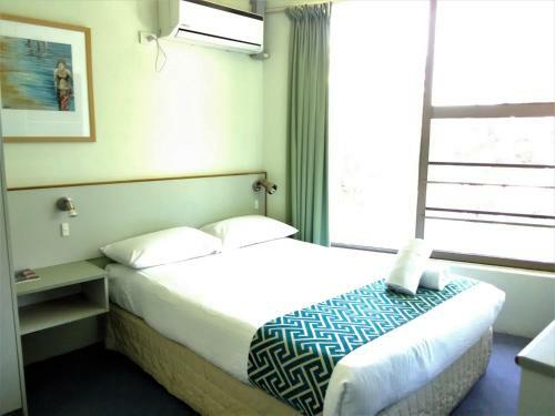 Palm Court Motor Inn