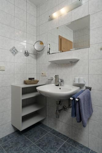 Apartamento Landhaus Sch�pf Romed