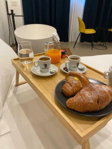 Hostal Nu House Rooms & Apartments