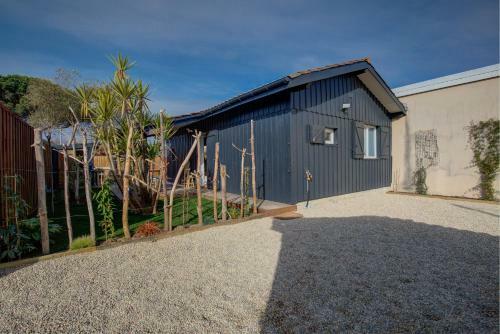 The Arcachon Basin Hut