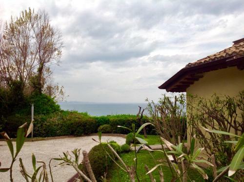 Apartamento Residence Baia Vallugola