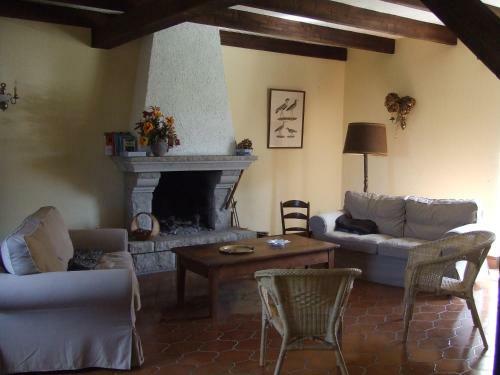 Ancient House In A Quiet Hamlet 5 Km From The Beach
