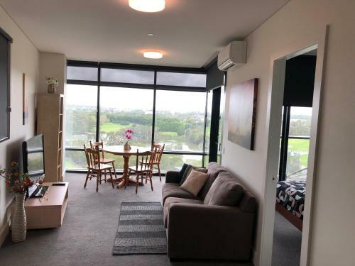 Parkview Modern Apartment W Parking @ Olympic Park