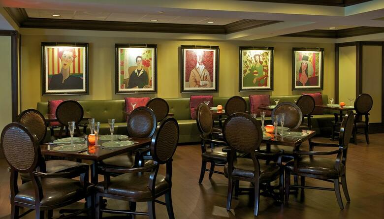 Churchill Hotel