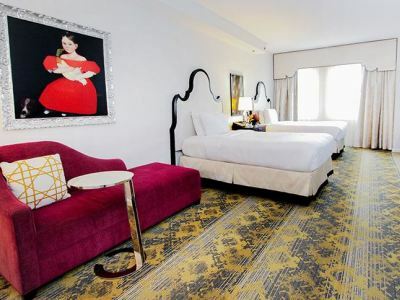 Churchill Hotel