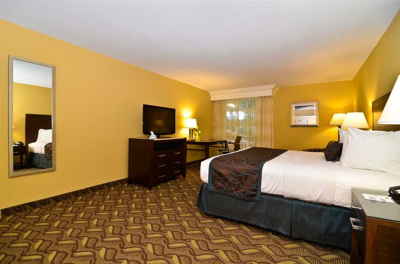 Hotel Best Western Plus Sally Port Inn & Suites