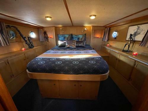 Bateau H�tel La Rochelle