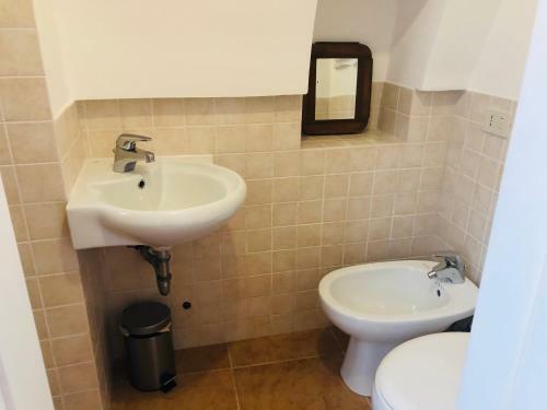 Hostal Dimora Bellini Apartment And Rooms