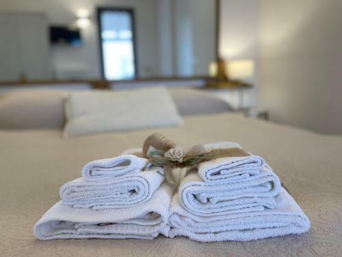 Hostal Dimora Bellini Apartment And Rooms