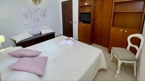 Hostal Dimora Bellini Apartment And Rooms
