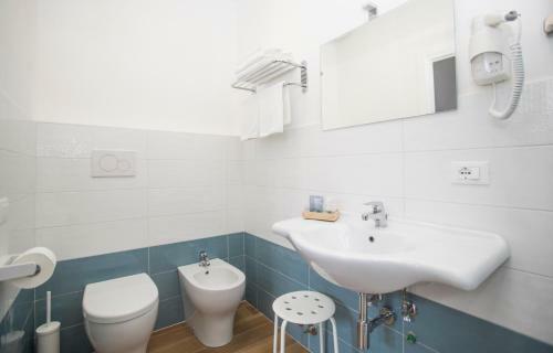 Hostal Mediterranean Rooms