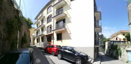 Nanadom Apartments