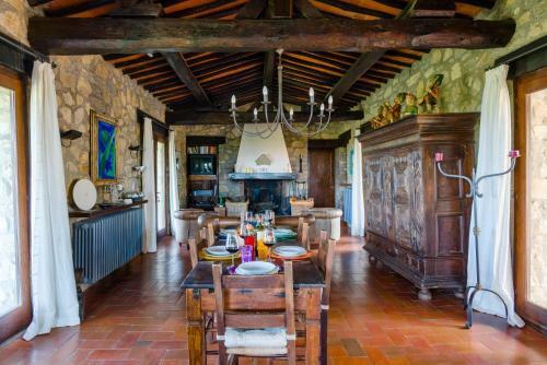Villa Casale Cipressi