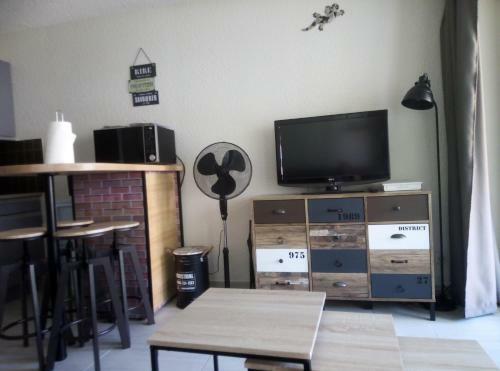 Apartamento Studio Cab 33m2 Loggia Wifi 5 Min Pl Richelieu M�nage Inclus