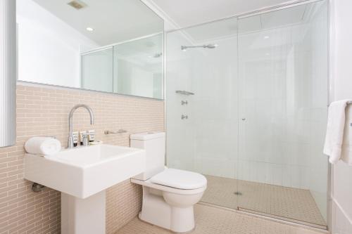 Madecomfy Executive And Stylish Inner-city Apartment