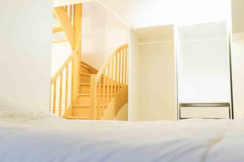 Nice And Bright Apartment