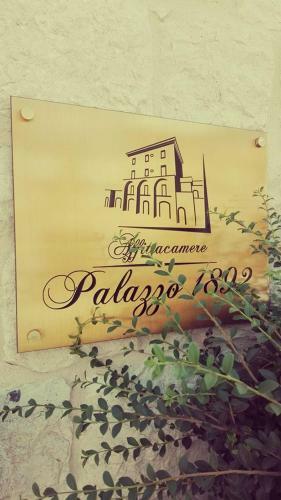 Hostal Palazzo 1892 Guest House