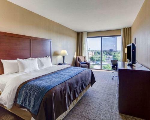 Holiday Inn Express Hotel And Suites Plano East