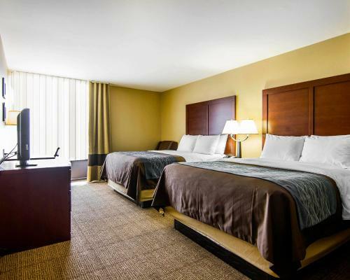 Holiday Inn Express Hotel And Suites Plano East