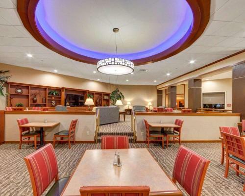 Holiday Inn Express Hotel And Suites Plano East