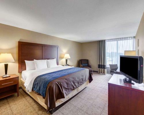 Holiday Inn Express Hotel And Suites Plano East