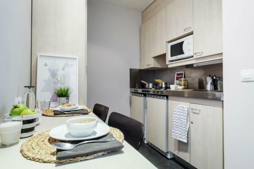 Hostal Residencia Damia Bonet