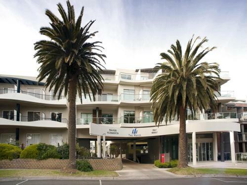 Aparthotel Waves Apartments