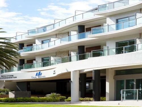 Aparthotel Waves Apartments