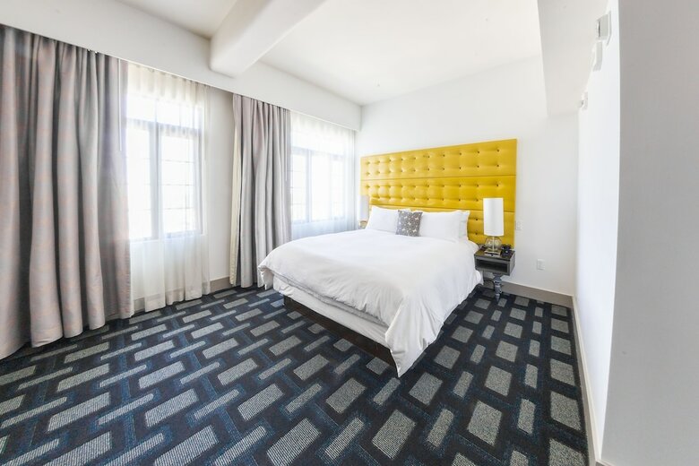 Padre Hotel
