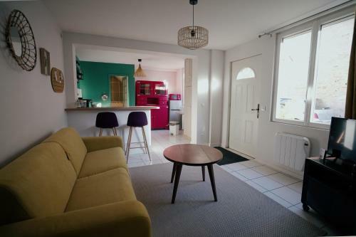 The Good Luc : � 150 M de La Mer Place de Parking