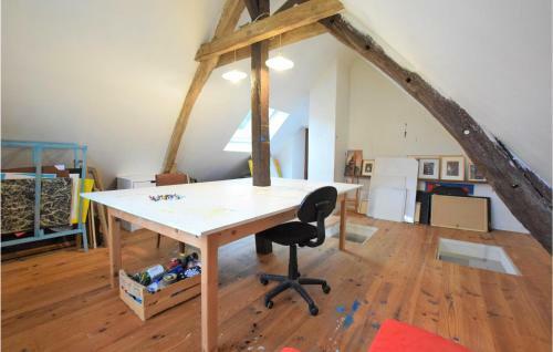 Beautiful Home In Mah�ru With Wifi And 3 Bedrooms