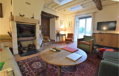 Beautiful Home In Mah�ru With Wifi And 3 Bedrooms