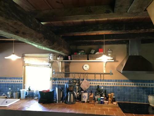 Chaumi�re Aux Portes D'honfleur