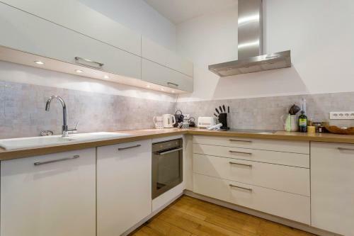 Apartamento Suite Les Remparts - Plein Centre - 75m2