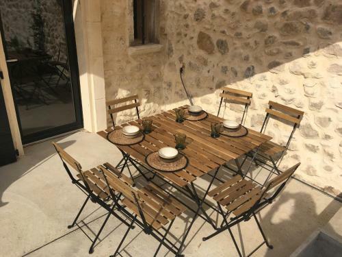 Maison Au Coeur Des Alpilles Avec Piscine