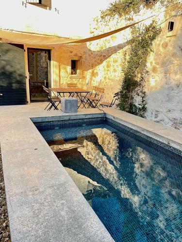 Maison Au Coeur Des Alpilles Avec Piscine