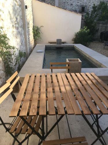 Maison Au Coeur Des Alpilles Avec Piscine