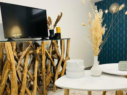 Apartamento F2 Avec Jacuzzi � 1mn de La Plage + Parking Priv�