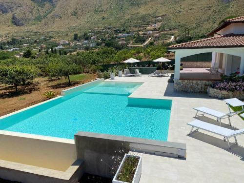 Villa Cycas Costamante