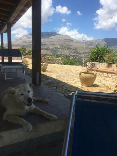 Hostal Cala Rossa