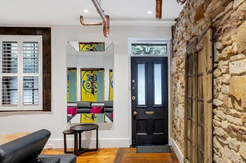 Luxury Terrace Home On Hyde Park / Darlinghurst