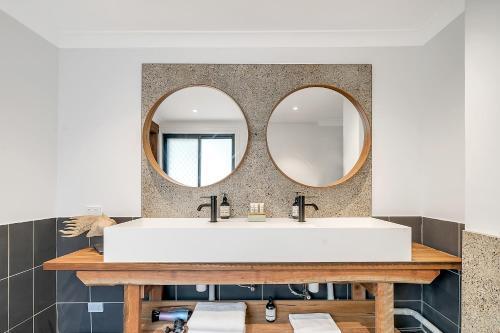 Luxury Terrace Home On Hyde Park / Darlinghurst