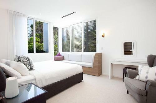 Barker's Charm - Randwick - L'abode Accommodation