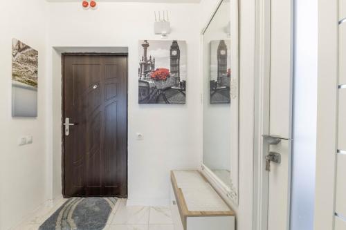 Lovely Ultra Modern 3 Bedroom Luxury Apartment.