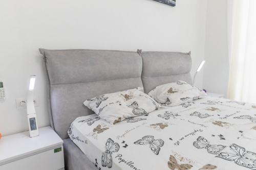 Lovely Ultra Modern 3 Bedroom Luxury Apartment.